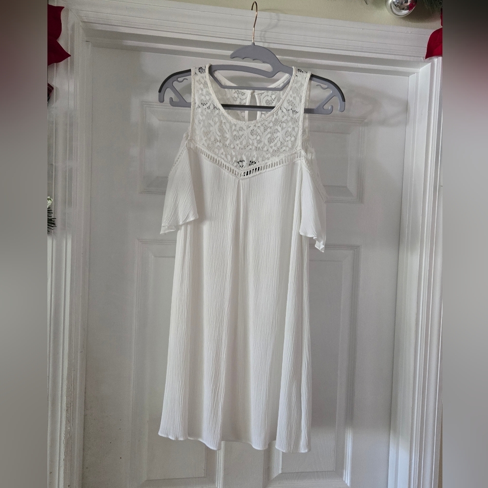 LOVELY BCX WHT DRESS SIZE SM